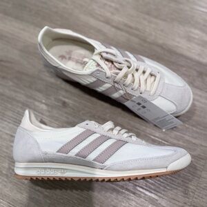Adidas Women's White and Gray SL 72 OG Sneakers